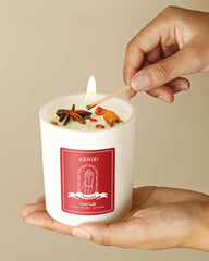 AOOVOO close-up of wick and smooth soy wax for cleaner burn