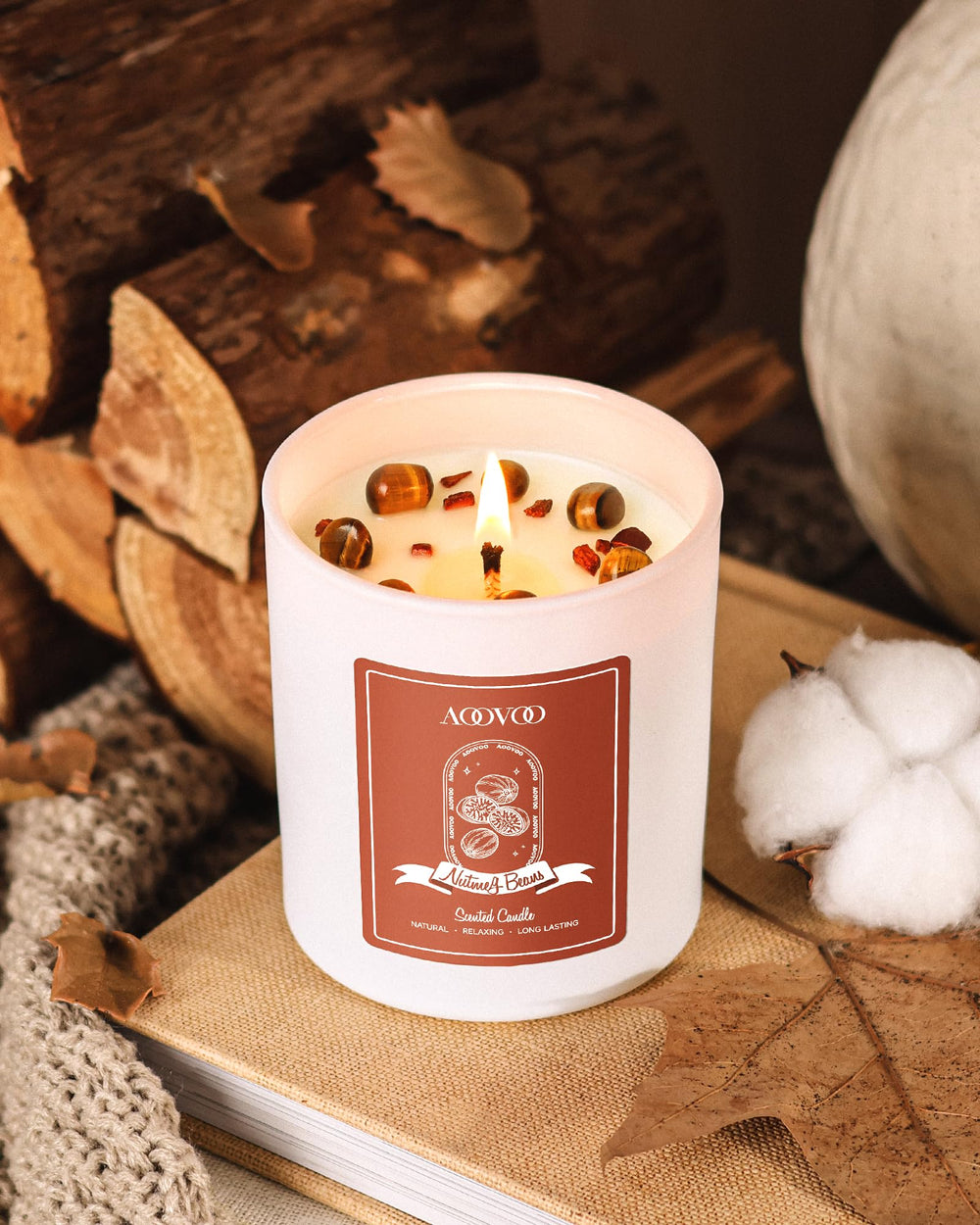 Candle burning with clean soy wax and cotton wick
