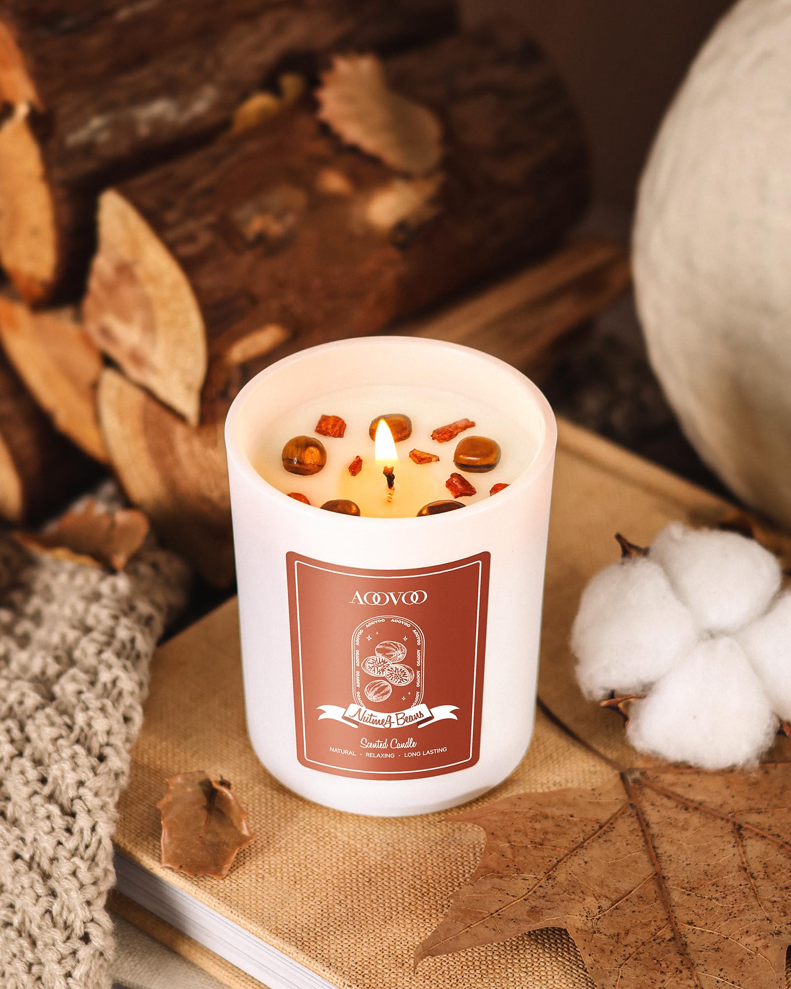 Cinnamon bark and crystals inside the candle