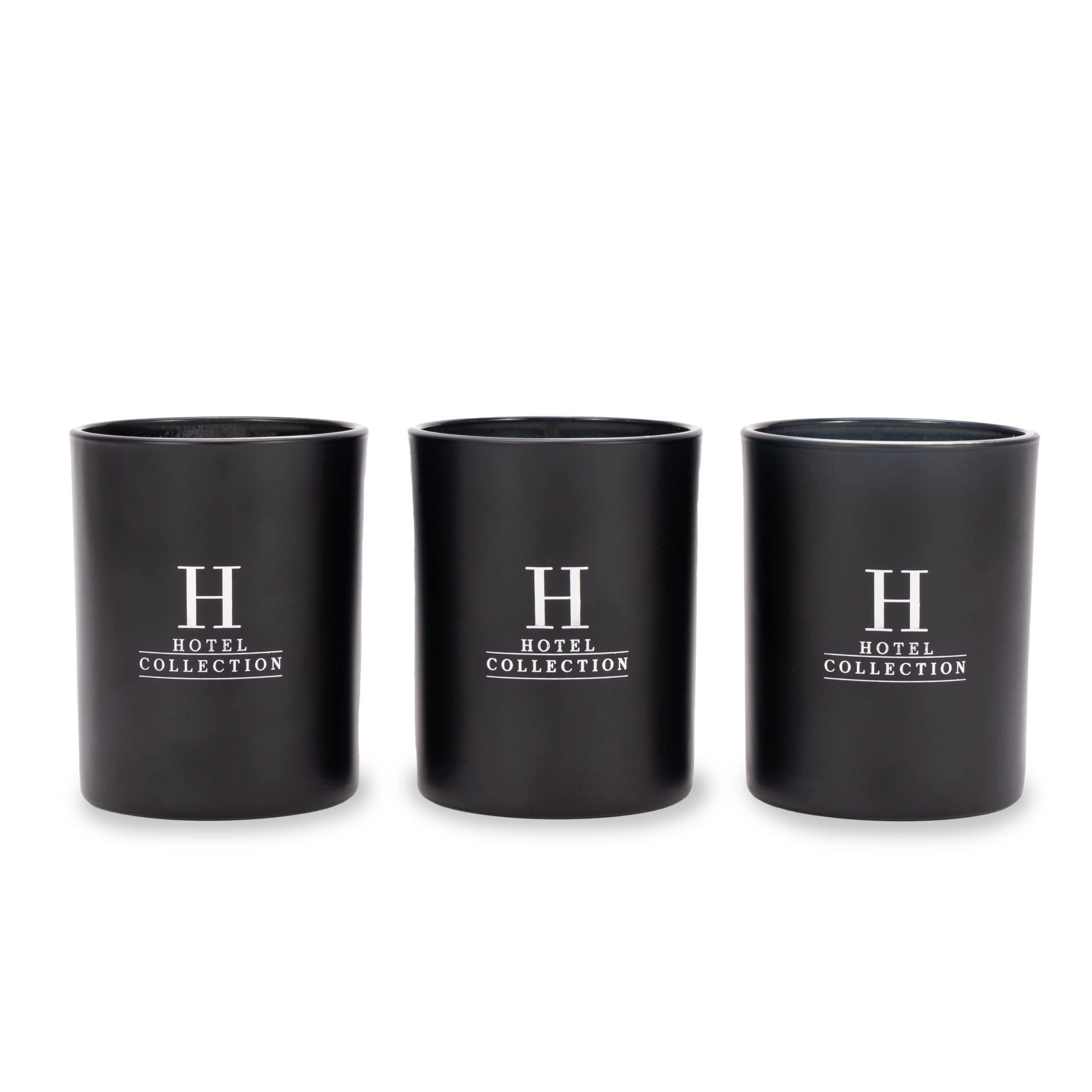 Aroma360 My Way candle close-up, sleek single wick, ideal for creating a hotel-like ambiance.
