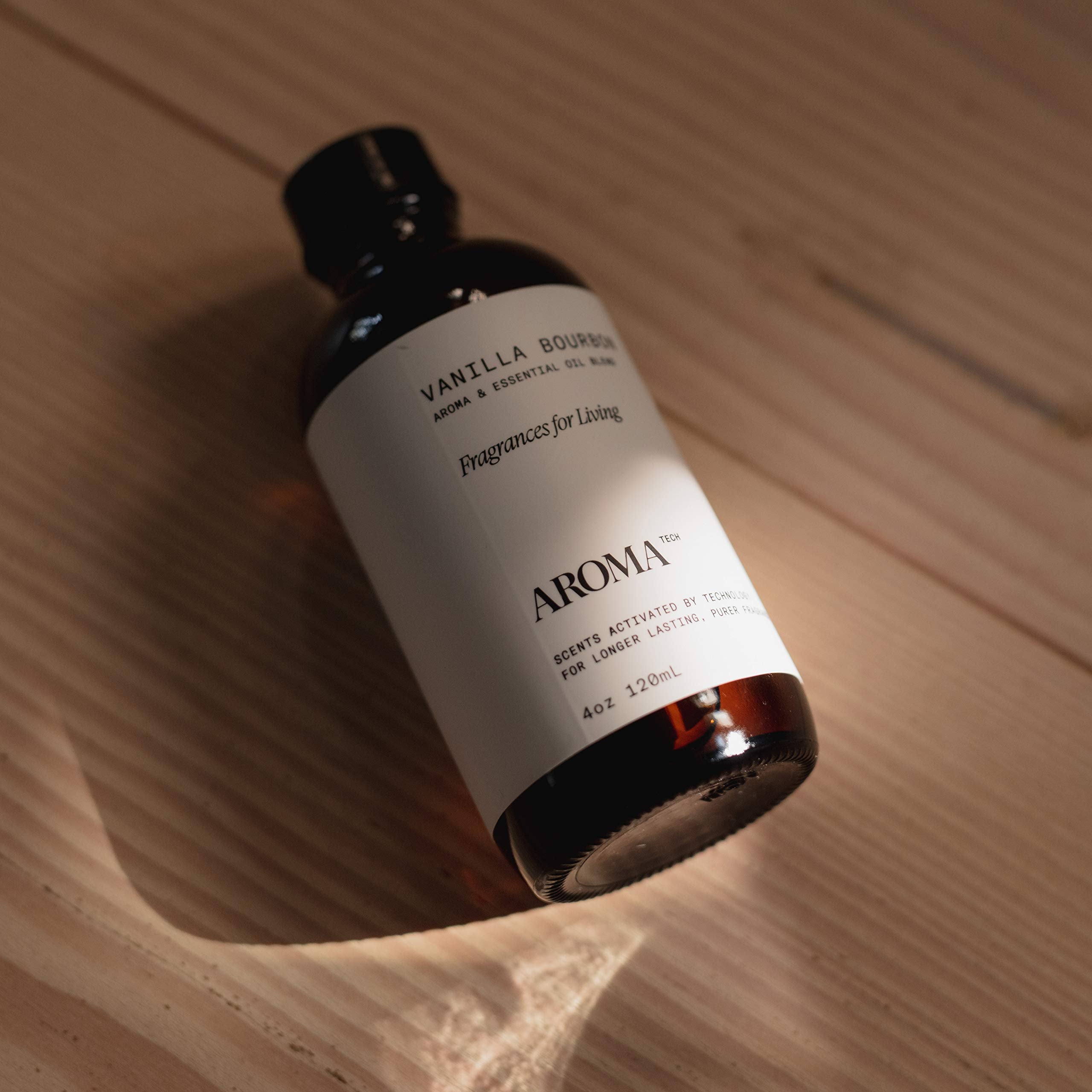 Ultrasonic diffuser dispersing Vanilla Bourbon scent