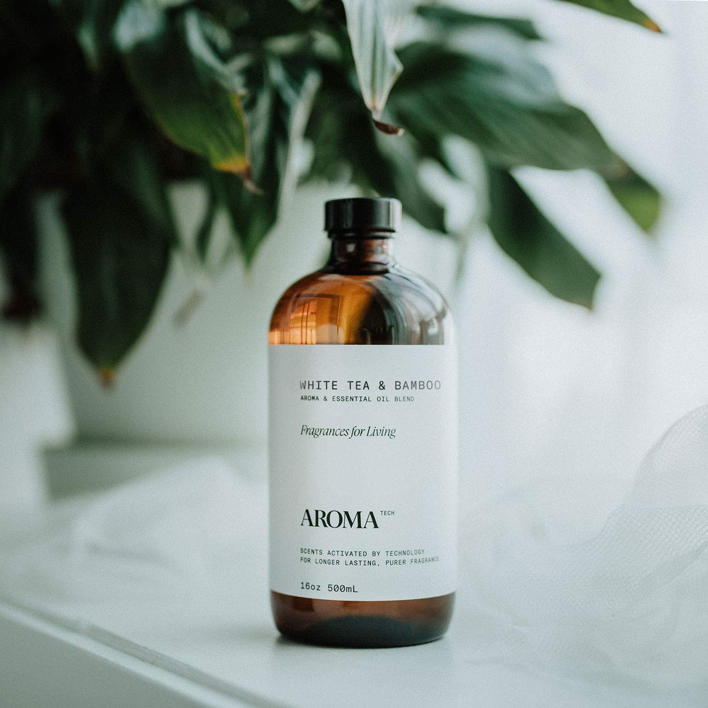 Side view of the 500 mL Aromatech bottle with cap