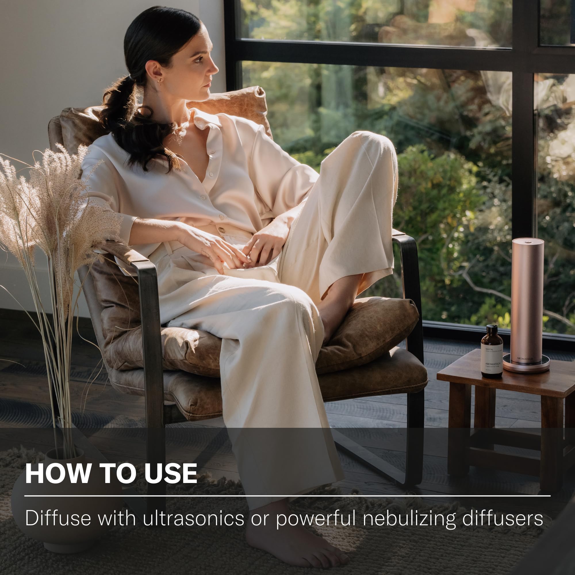 AromaTech White Tea & Bamboo jasmine-notes diffusion-stage demonstrates elegant scent in diffusers.