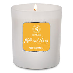 AROMATIKA Milk & Honey soy wax closeup highlights creamy texture and clean burn.