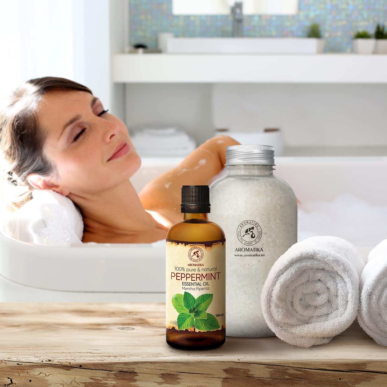AROMATIKA Peppermint oil skin-care-application supports refreshing routines