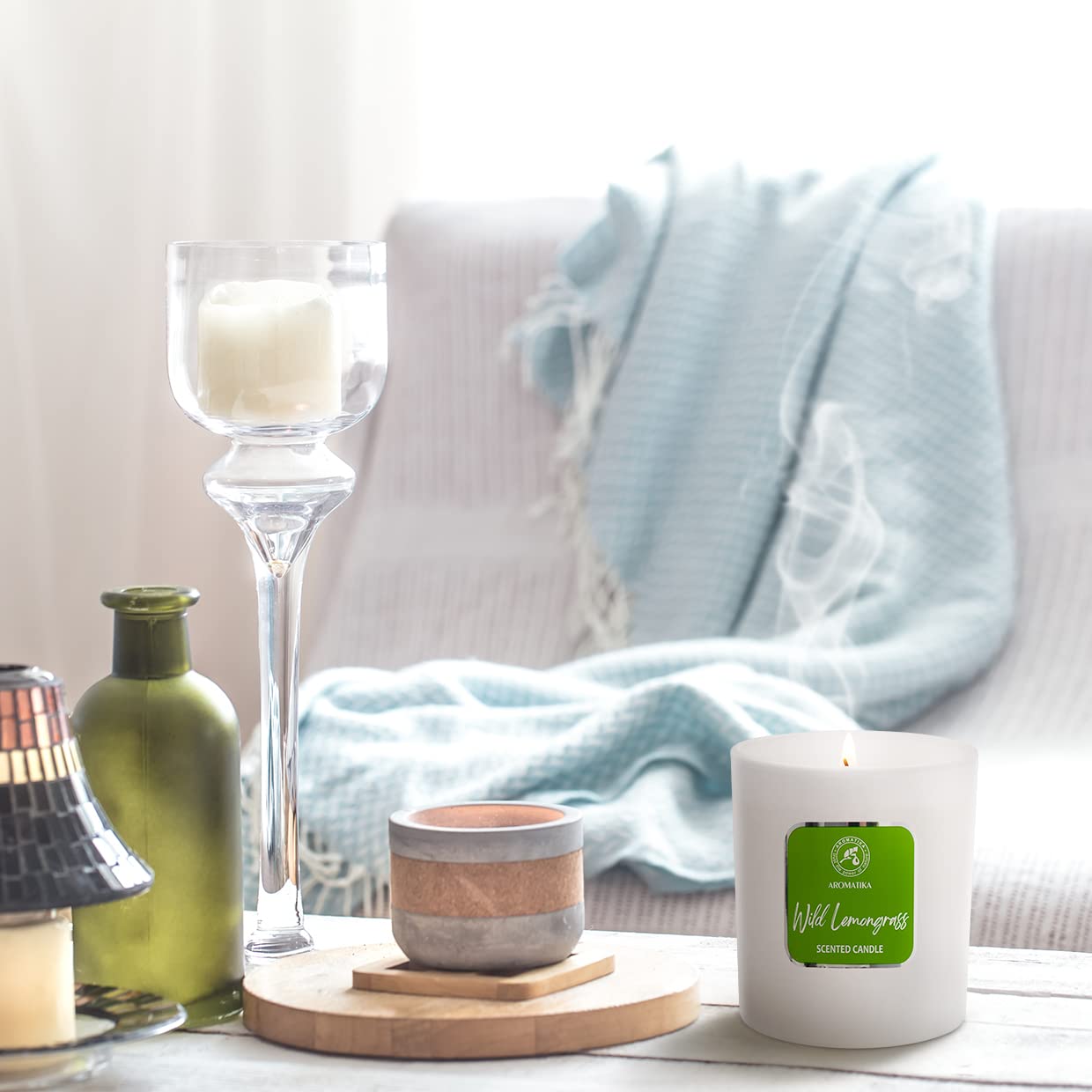 AROMATIKA soywax lemongrass candle gift packaging ready for gifting