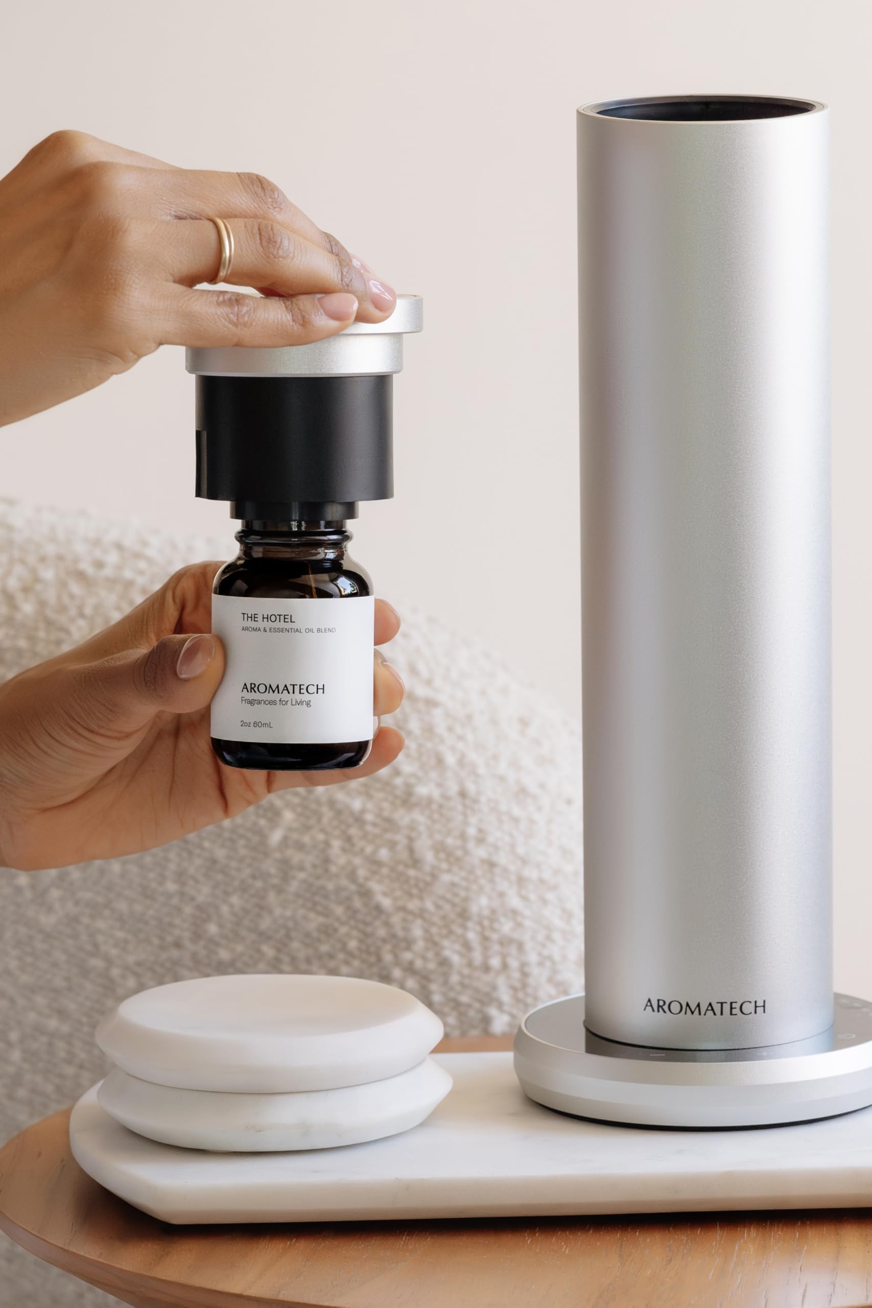 Nebulizing diffusion nozzle detail on the AroMini BT Plus Gold