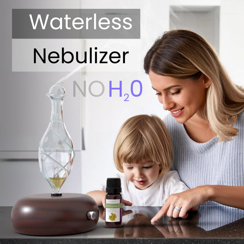 Natural pine wood base of ArOmis diffuser