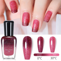 ASMAYSA glitter finish close-up adds sparkle and depth to nails.