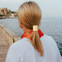 Aswewamt wedding hair accessory cuff adds elegant touch for long hair.