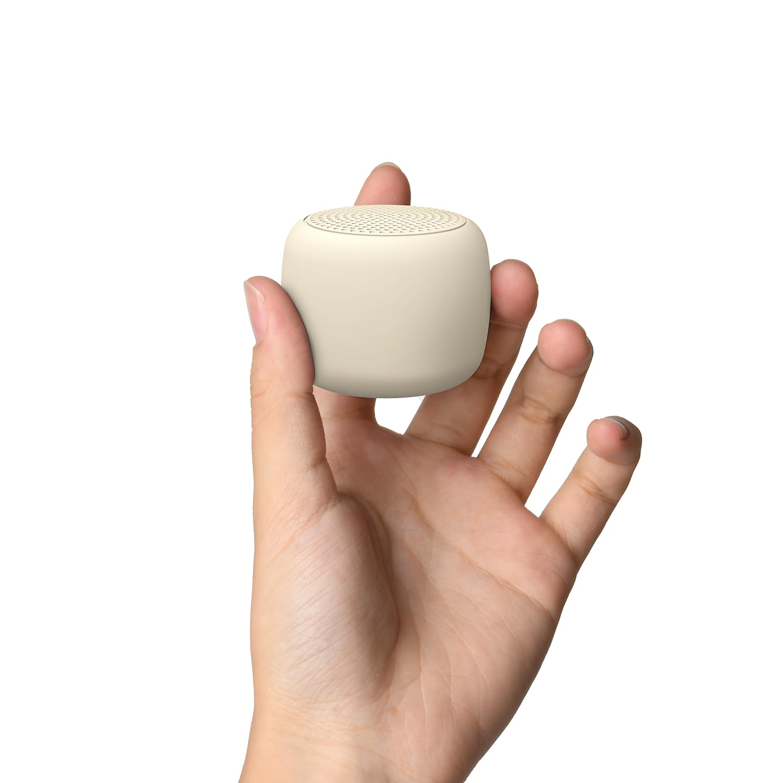 BABELIO pocket white noise machine demonstrates ultra-compact design for sleep and travel.
