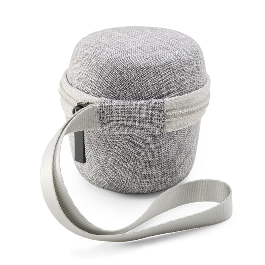 Babelio travel case with hanging rope enables easy carrying and storage during trips.