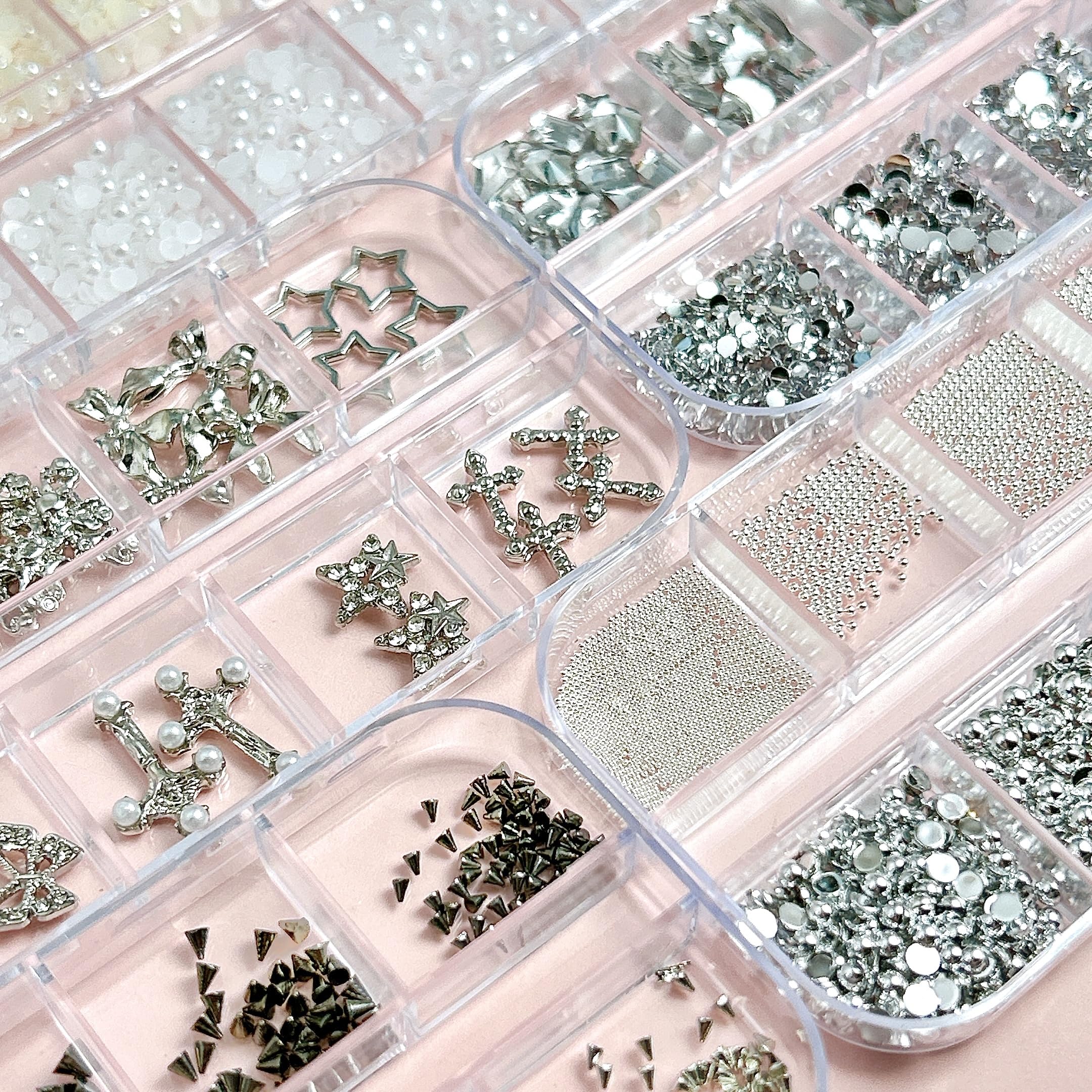 BANA ART all-in-one nail art kit on display for inspiration
