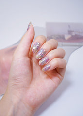 Banmagately safe ingredients help protect natural nails during wear.