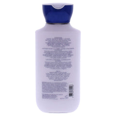 Bath & Body Works Gingham body lotion texture close-up, showing creamy formula for softer skin.