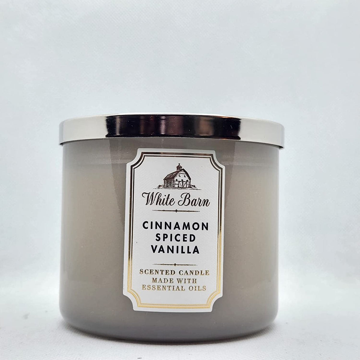 Bath & Body Works Cinnamon Spiced Vanilla White Barn 3-Wick Candle 14.5 oz
