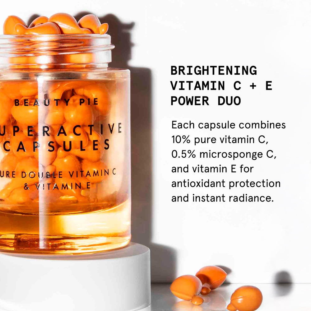 Single-use red seaweed capsule used in the serum