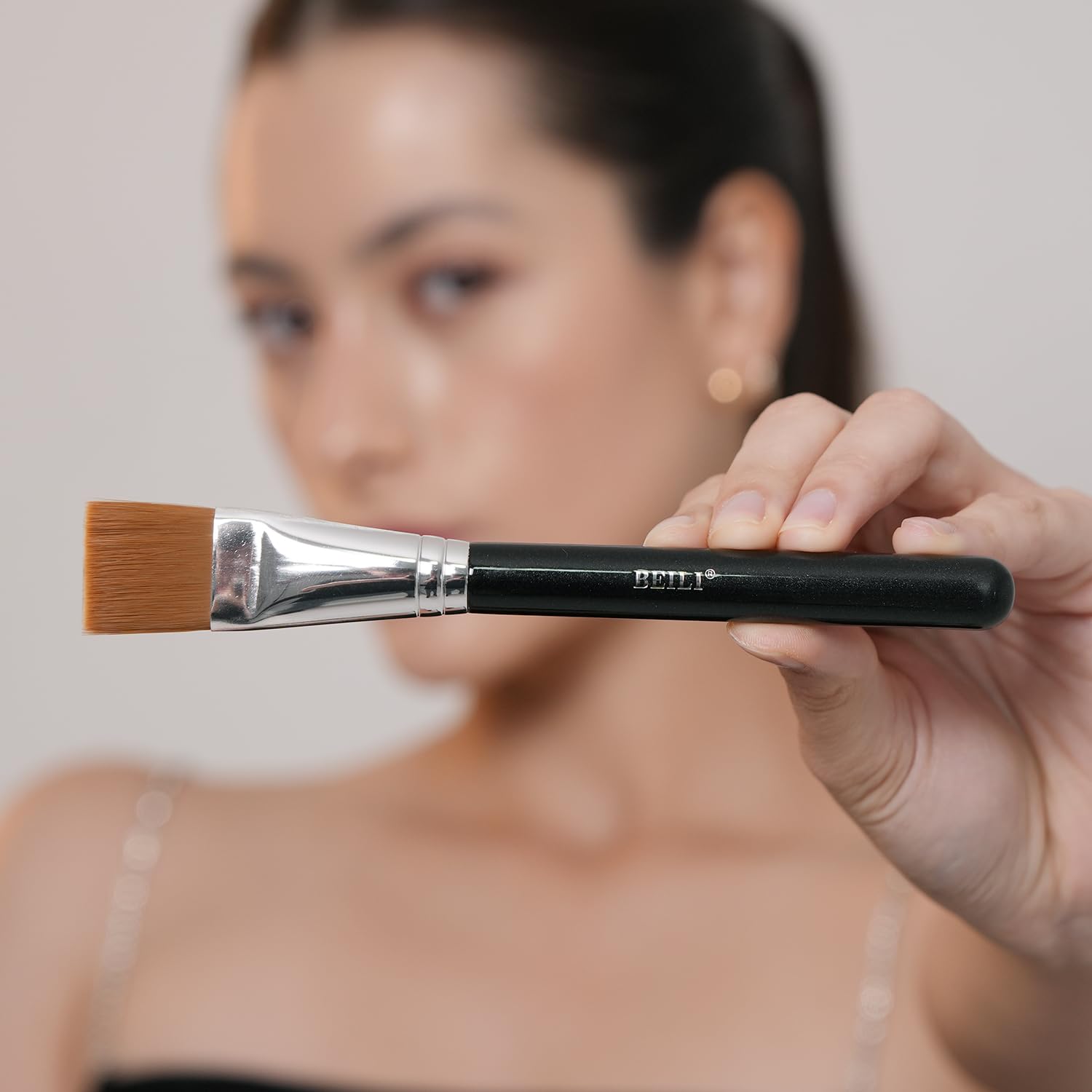 BEILI even tone skin finish with ultra-sheer layers and controlled buildup.