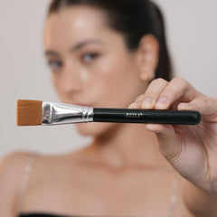 BEILI even tone skin finish with ultra-sheer layers and controlled buildup.