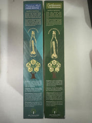 Packaging highlighting fluoride-free and SLS-free formula