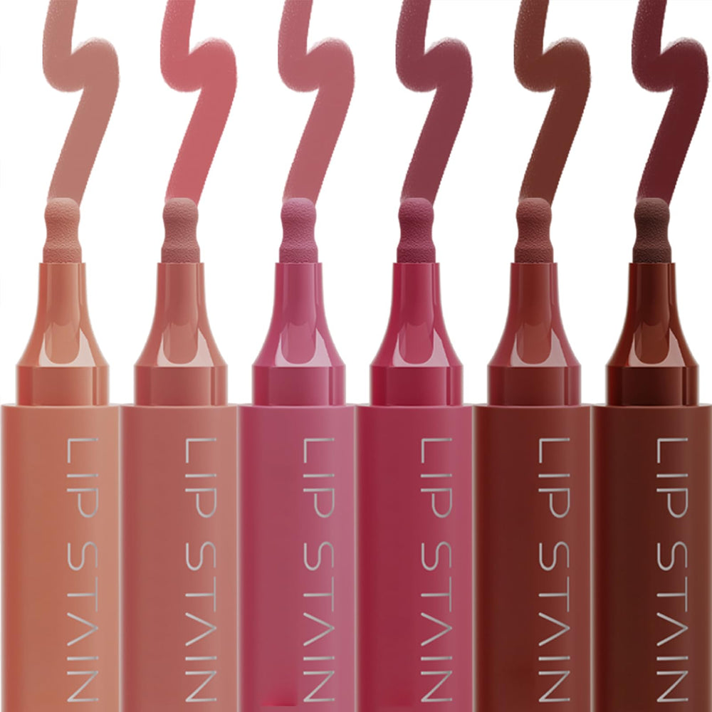 BERALLOYE portable lip set fits travel, purse, and on-the-go touchups.