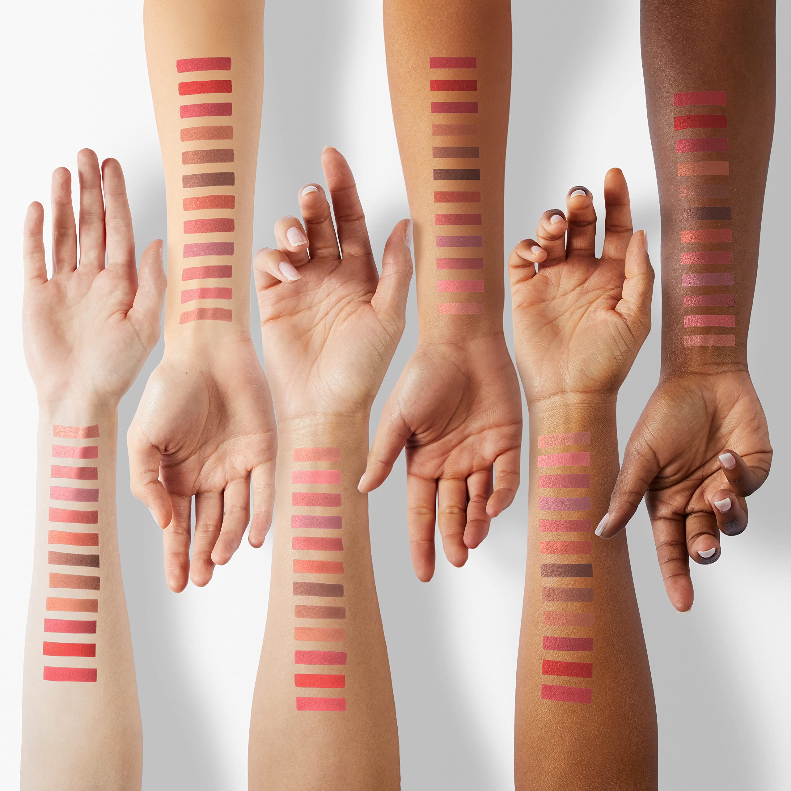 BestLand waterproof long-wear lipstick demonstrates smudge-resistant color.