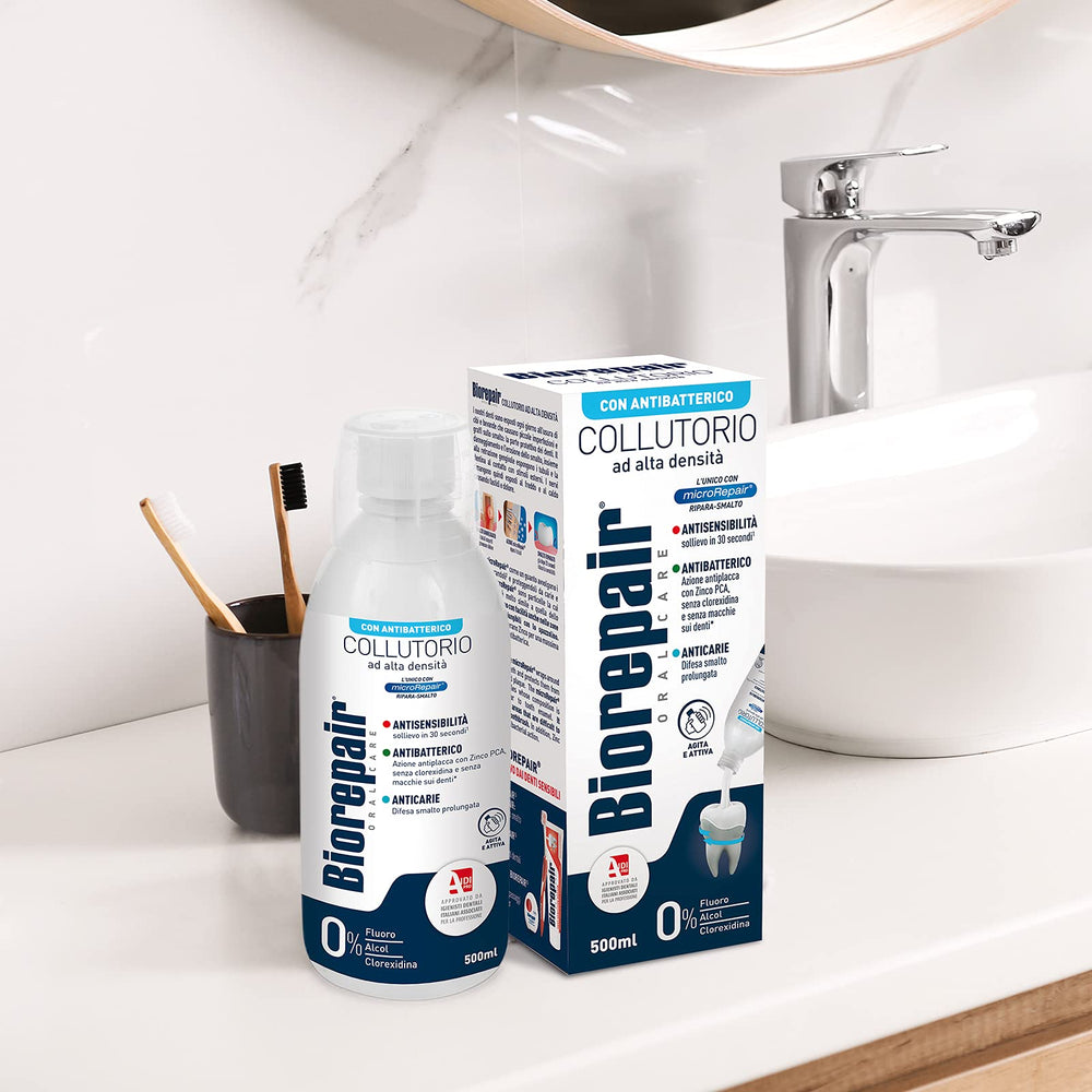Italian-made packaging for Biorepair Collutorio Mouthwash