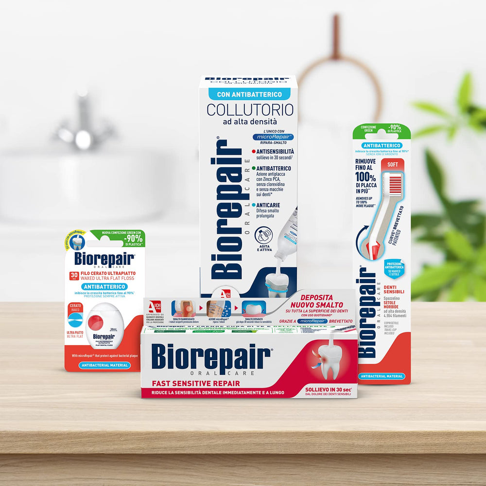 Mouthwash action and fresh breath from Biorepair Collutorio