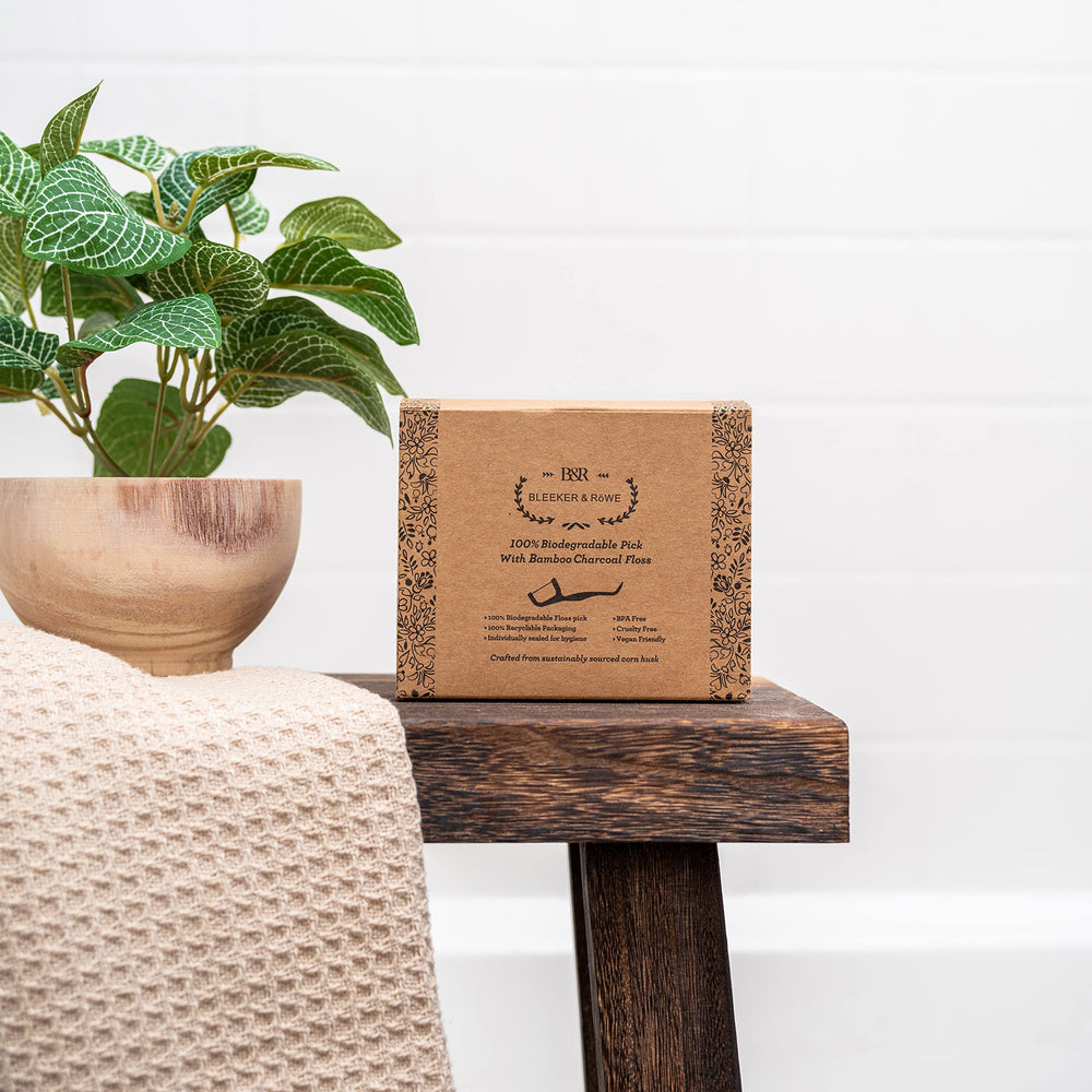 Durable 150-pack eco-friendly floss picks in recyclable box