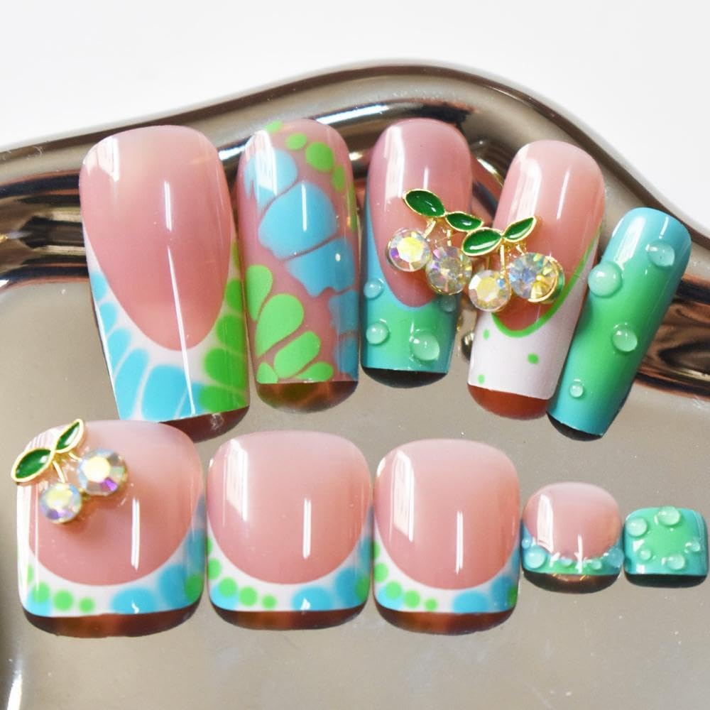 BLGTGH soft elastic cuticle line creates a natural, comfortable fit.