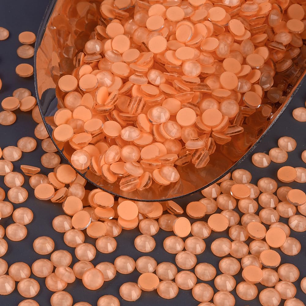 Blinginbox glass rhinestones with high refractive shine and sparkle.