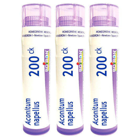 Front view of Boiron Aconitum Napellus 200CK 3-pack pellets