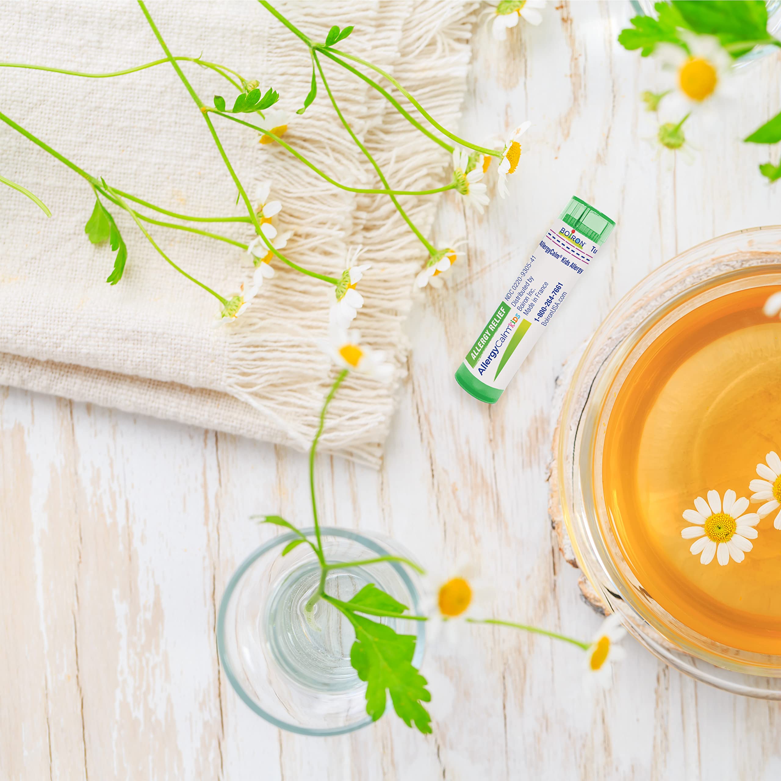 Boiron AllergyCalm Kids packaging-design signals cGMP and HPUS standards.