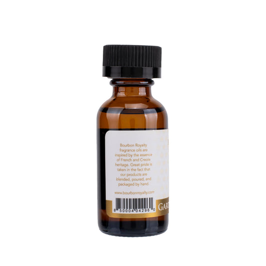 Bourbon Royalty fragrance oil glass bottle close-up for reliable diffusion.
