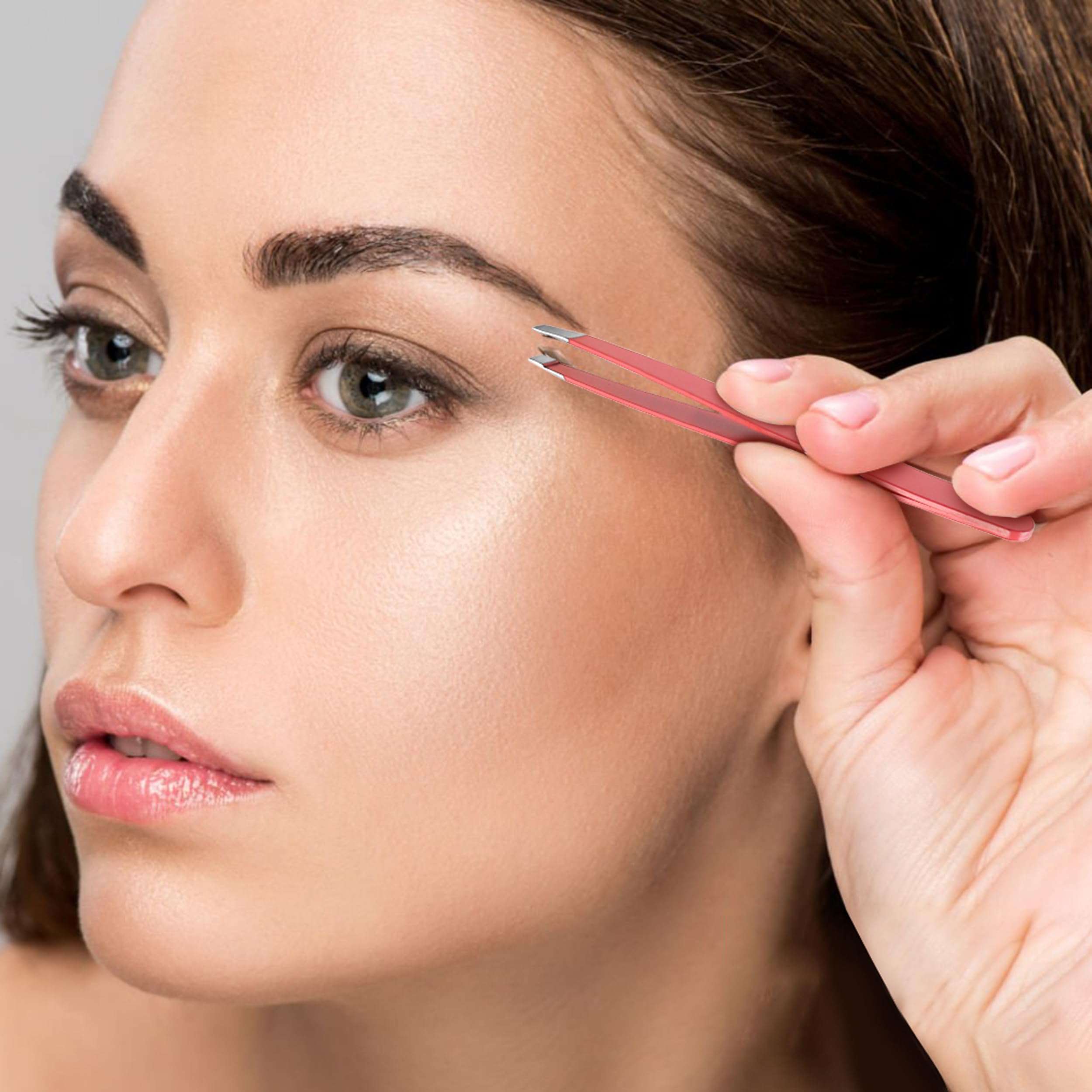 BuleVina pink beauty tool duo makes a stylish gift for makeup lovers.