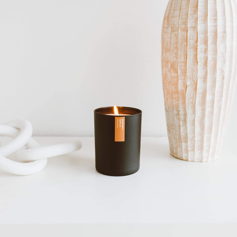 Essential oil scent notes for Redwood & Vanilla candle
