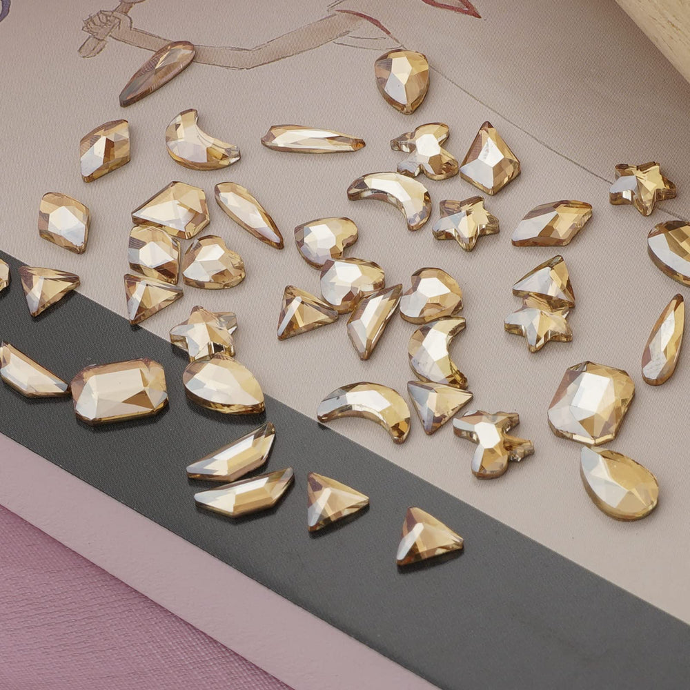 Canvalite included tweezers and wax pen for precise rhinestone placement.