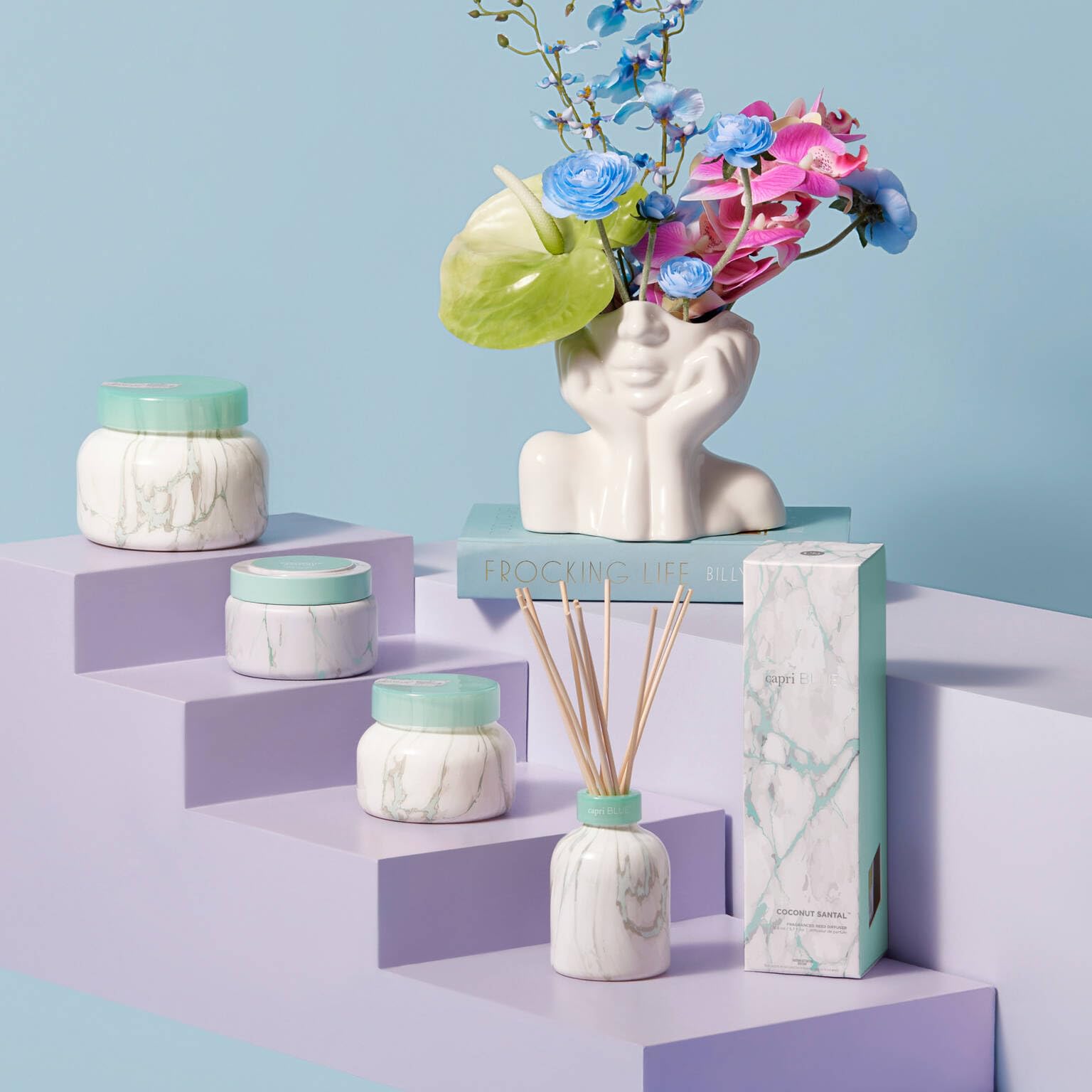 Etched glass collar detail on Modern Marble diffuser
