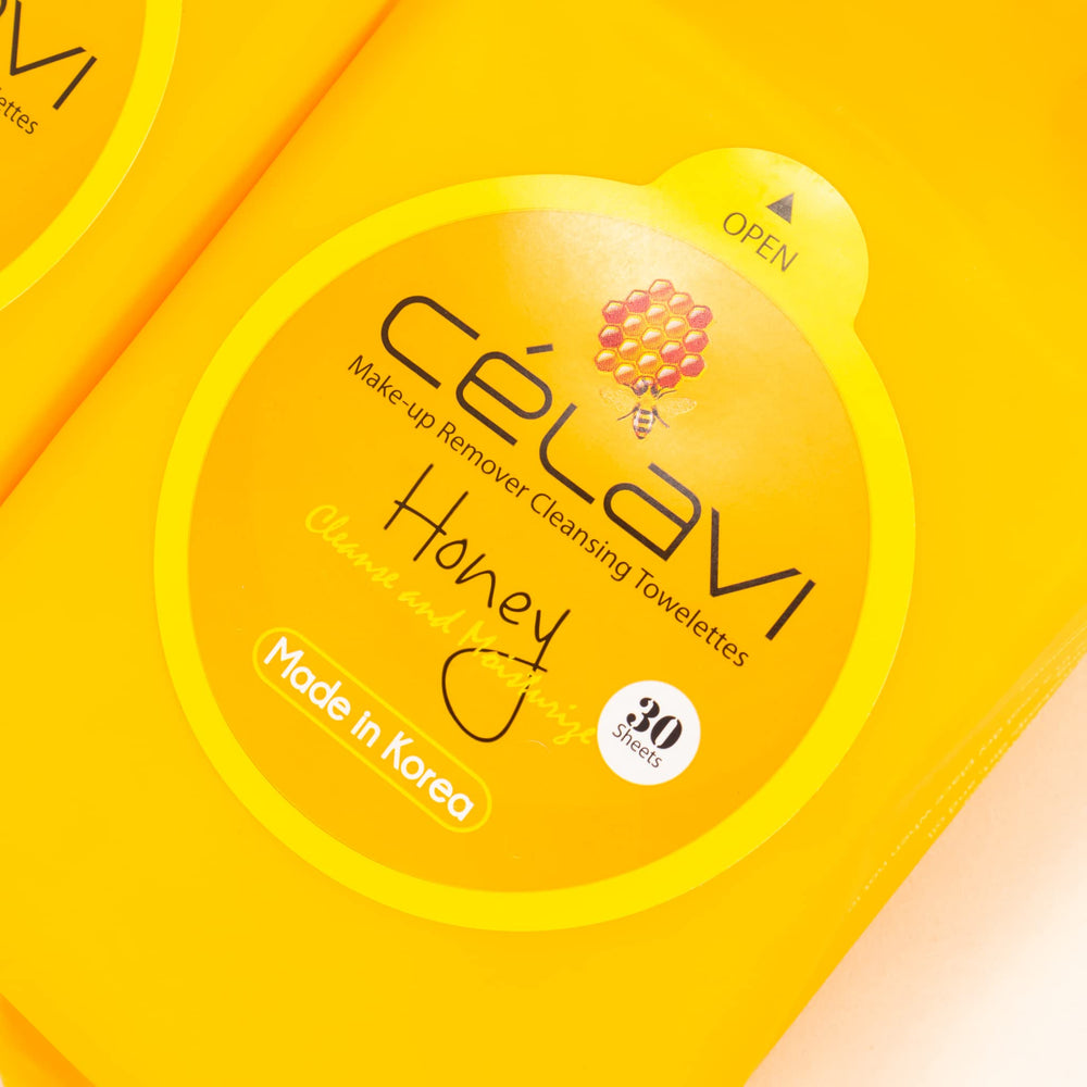 Celavi Honey towelettes close-up showing soft texture for gentle cleansing