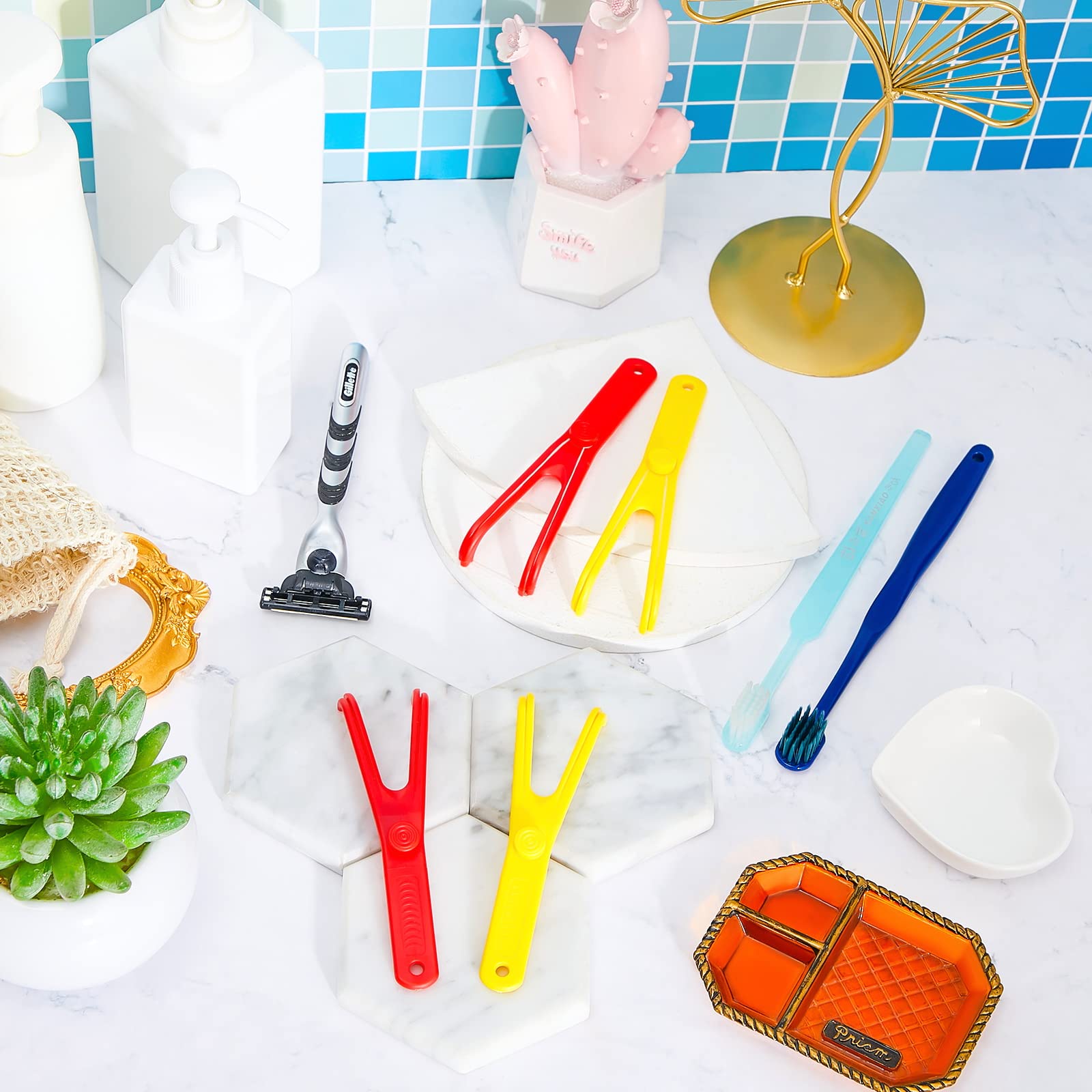 Two-color set of Chengu floss holders