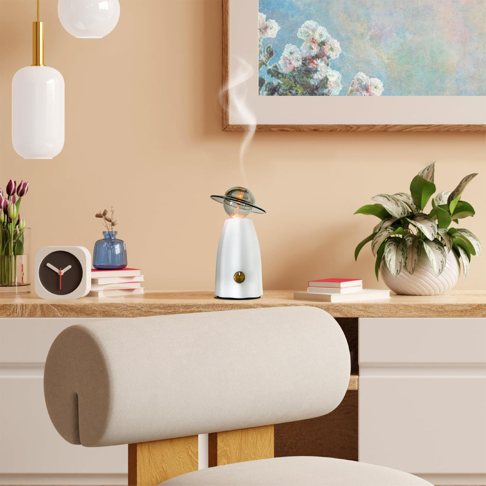 CHEZARTEMIS Scarecrow diffuser gift-ready packaging highlighting a ready-to-gift experience