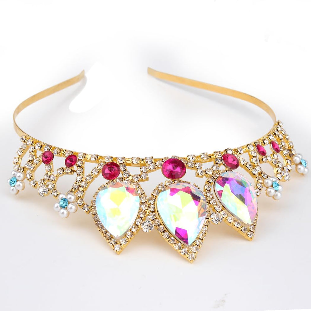 COCIDE wedding hair accessory crown adds elegant sparkle for ceremonies.