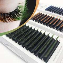 CoMango ombre green lashes on eye with wearable color blend