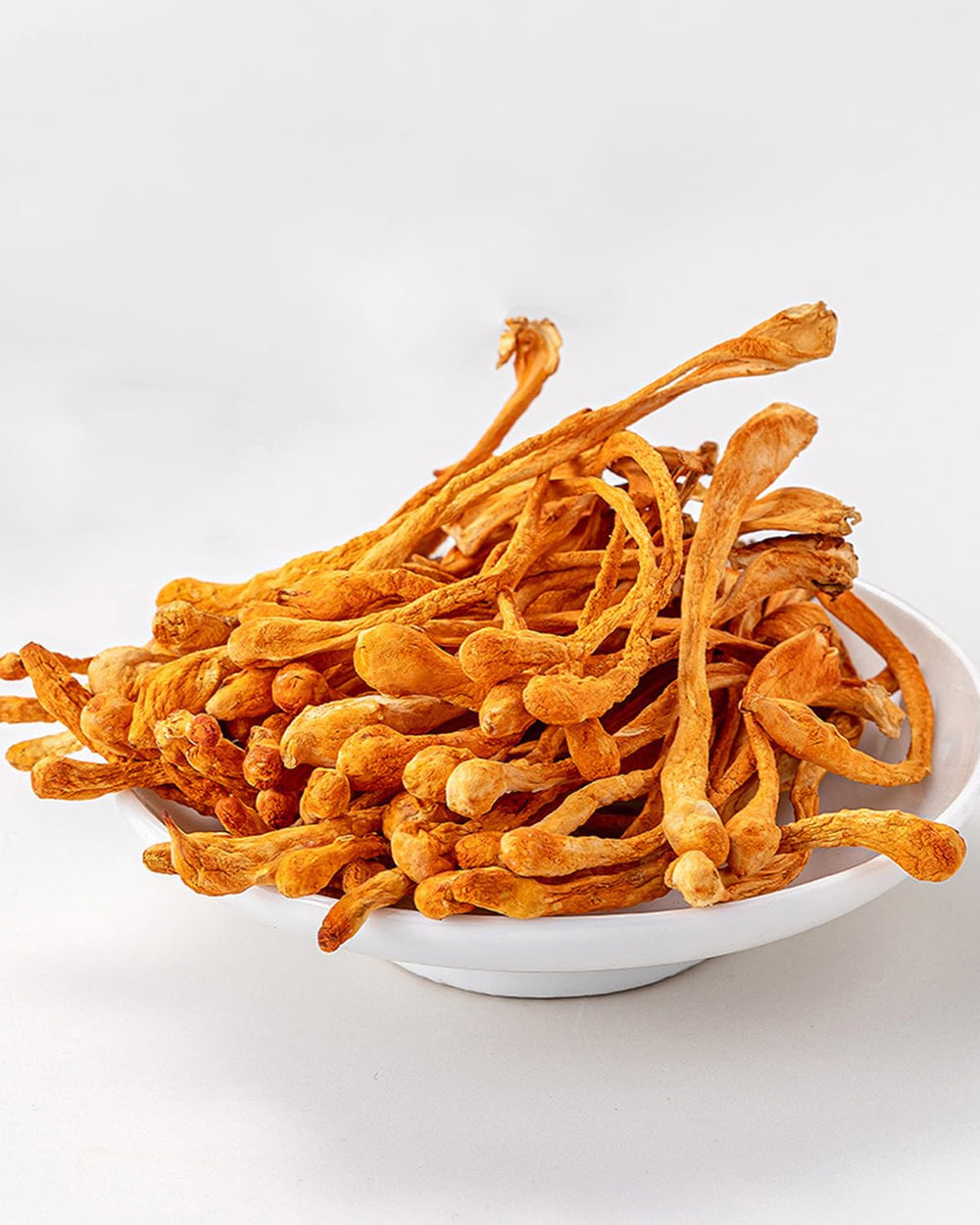 Cordyceps mushrooms used in vegan recipes and teas
