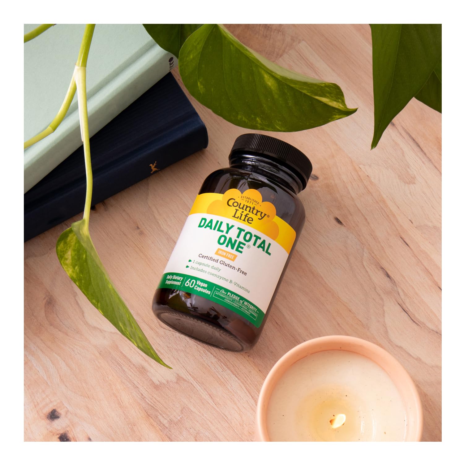 Unisex iron-free multivitamin suitable for women and men