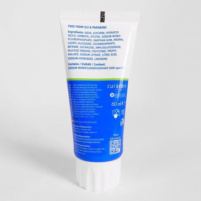 Icons indicating SLS-free, triclosan-free and microplastic-free