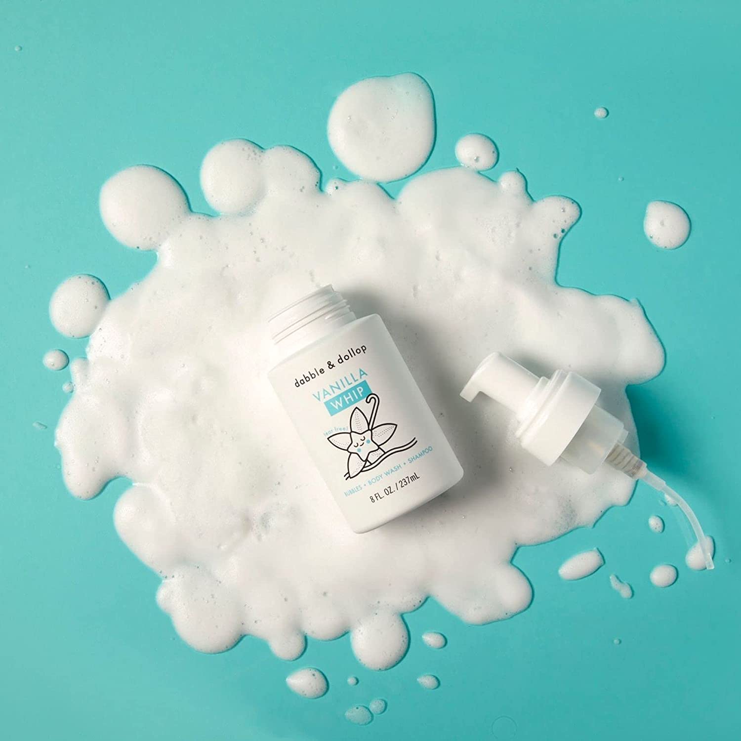 Vanilla foam close-up for 3-in-1 product