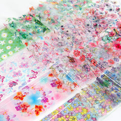 DANNEASY daisies print nail foil creates delicate, eye-catching detail.