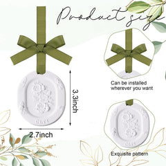 Close-up of the three-dimensional gypsum flower design