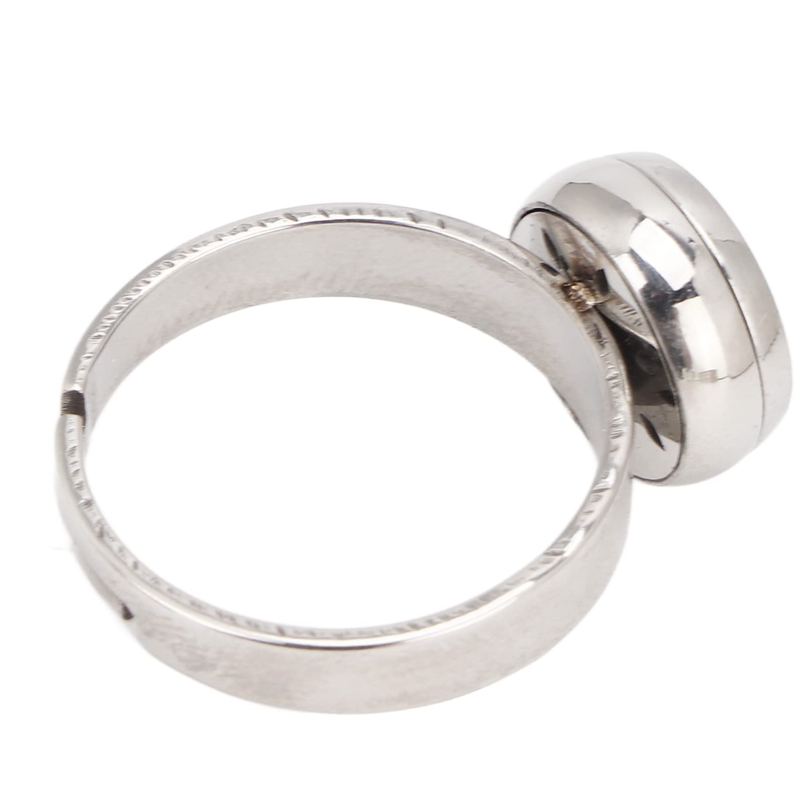 DAUERHAFT ring with oil application illustrating easy scented use